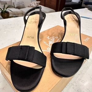 *USED* Red bottom Louboutin heels